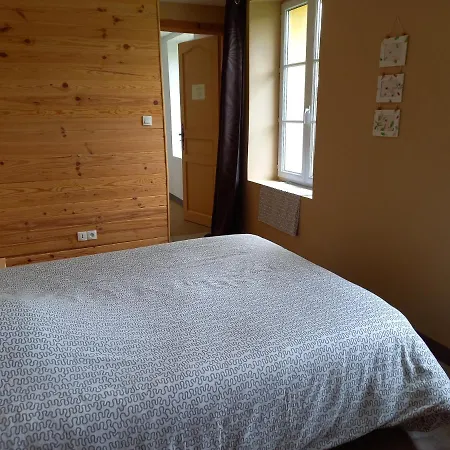 La Fermette - D'hotes Dans Environnement Calme Et Arbore Saint-Jean-des-Baisants
